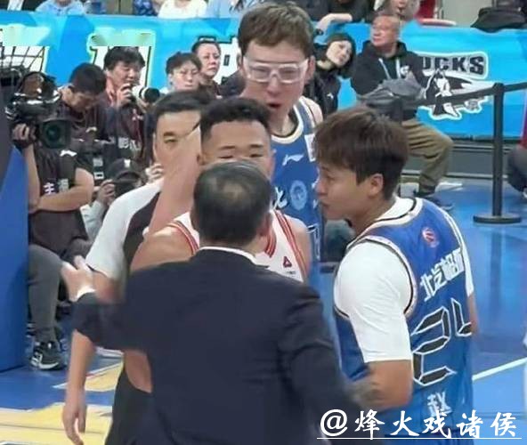 亚洛狂砍31分被喷刷子，贺希宁赛后的霸气发言，饺子蘸陈醋嘲讽值拉满